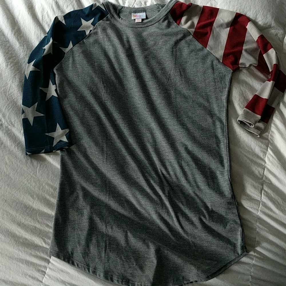 LuLaRoe Randy top
